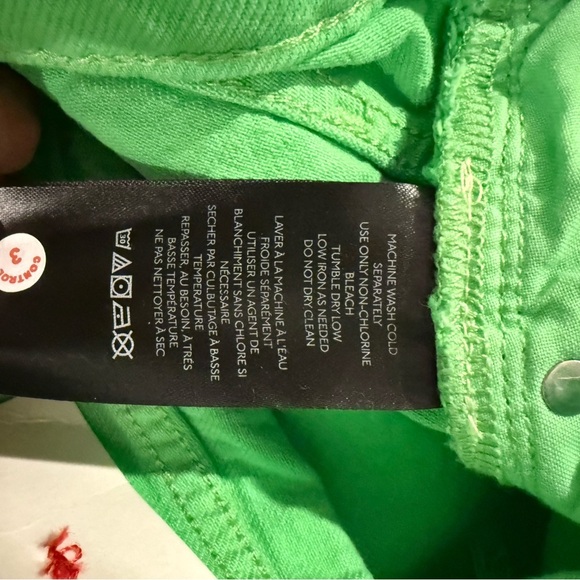 NWT BDG Urban Outfitters Chewed Out A-Line Green Denim Shorts Size 31. - Picture 6 of 7